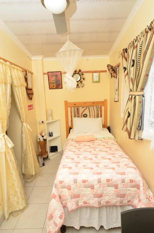 Kwampofu Guest House Harare Eksteriør bilde